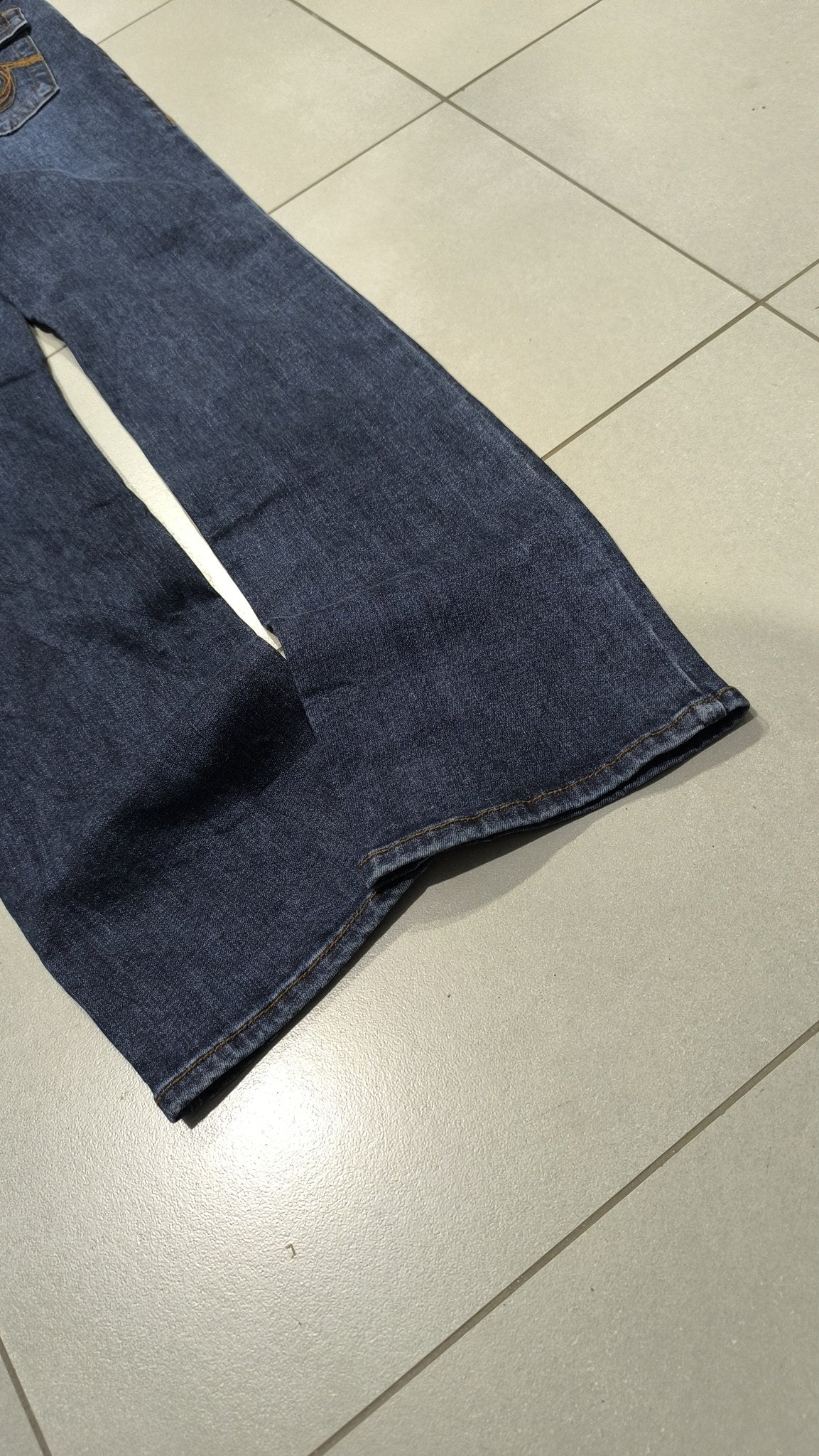 Jeans True Religion Gamba Leggermente Svasata Blu Scuro Vintage Y2K (26) — foto 4