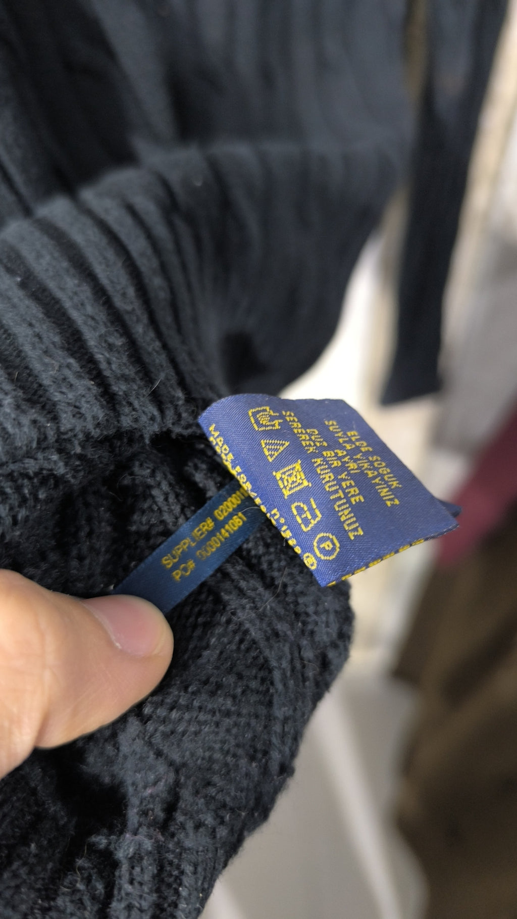 Maglione Polo Ralph Lauren Scollo a V Nero Trecce Logo Viola Vintage Y2K (XS) — foto 7