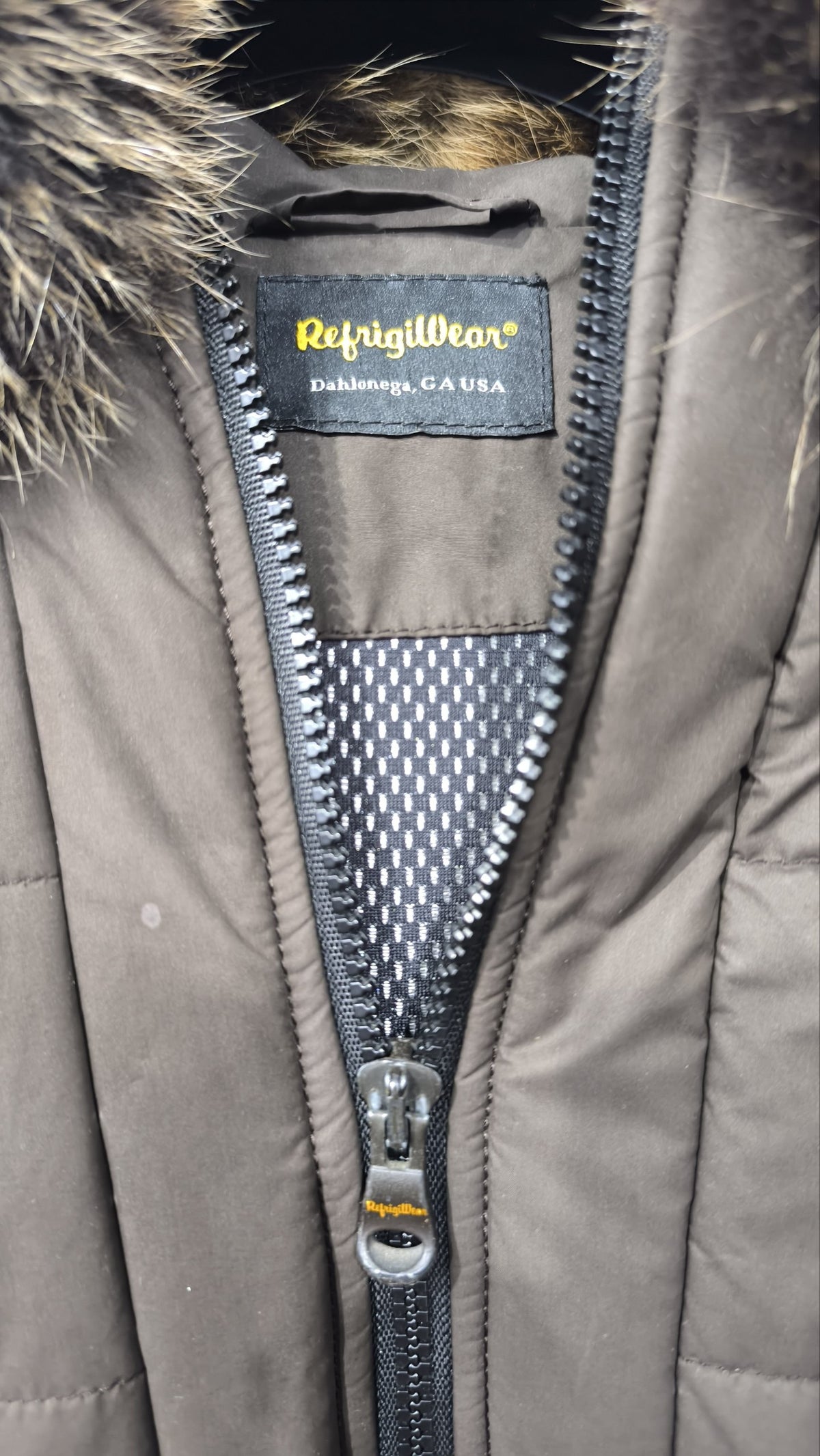Giacca Refrigiwear imbottita collo pelliccia Marrone scuro Vintage Y2K donna (M) — foto 4