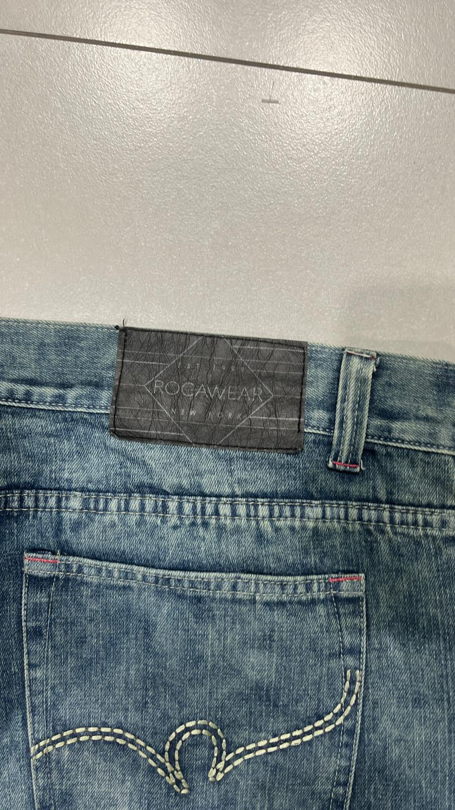 Jeans Denim Rocawear Classic Fit Vintage Y2K Blu Délavé — foto 7