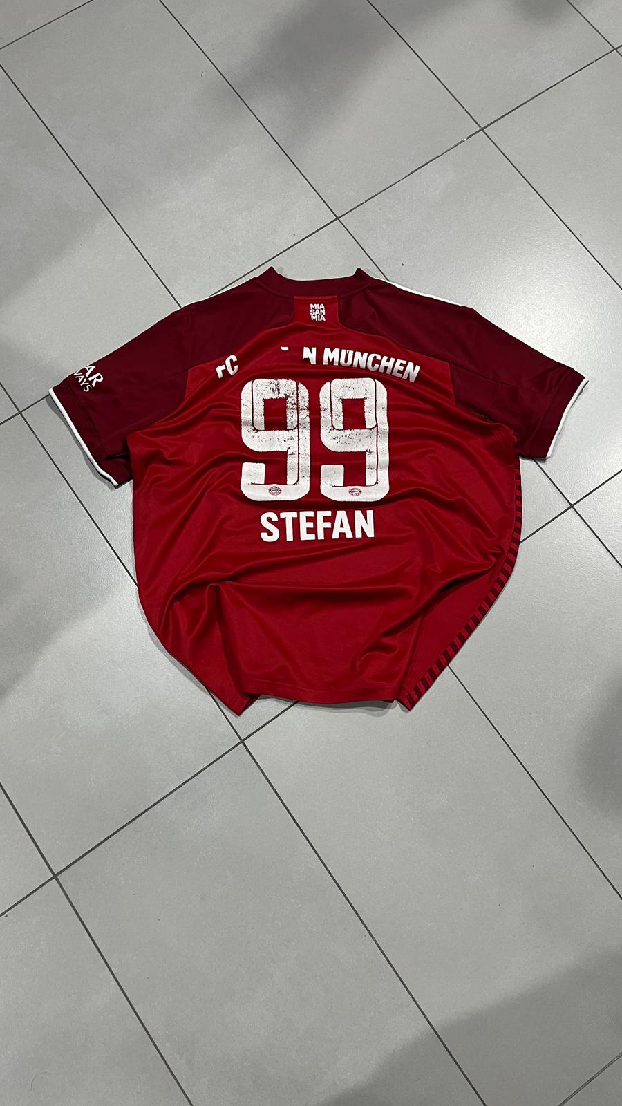 T-Shirt Adidas Bayern Monaco "Stefan 99" Football Vintage Y2K 90s 2000s American Style (L)