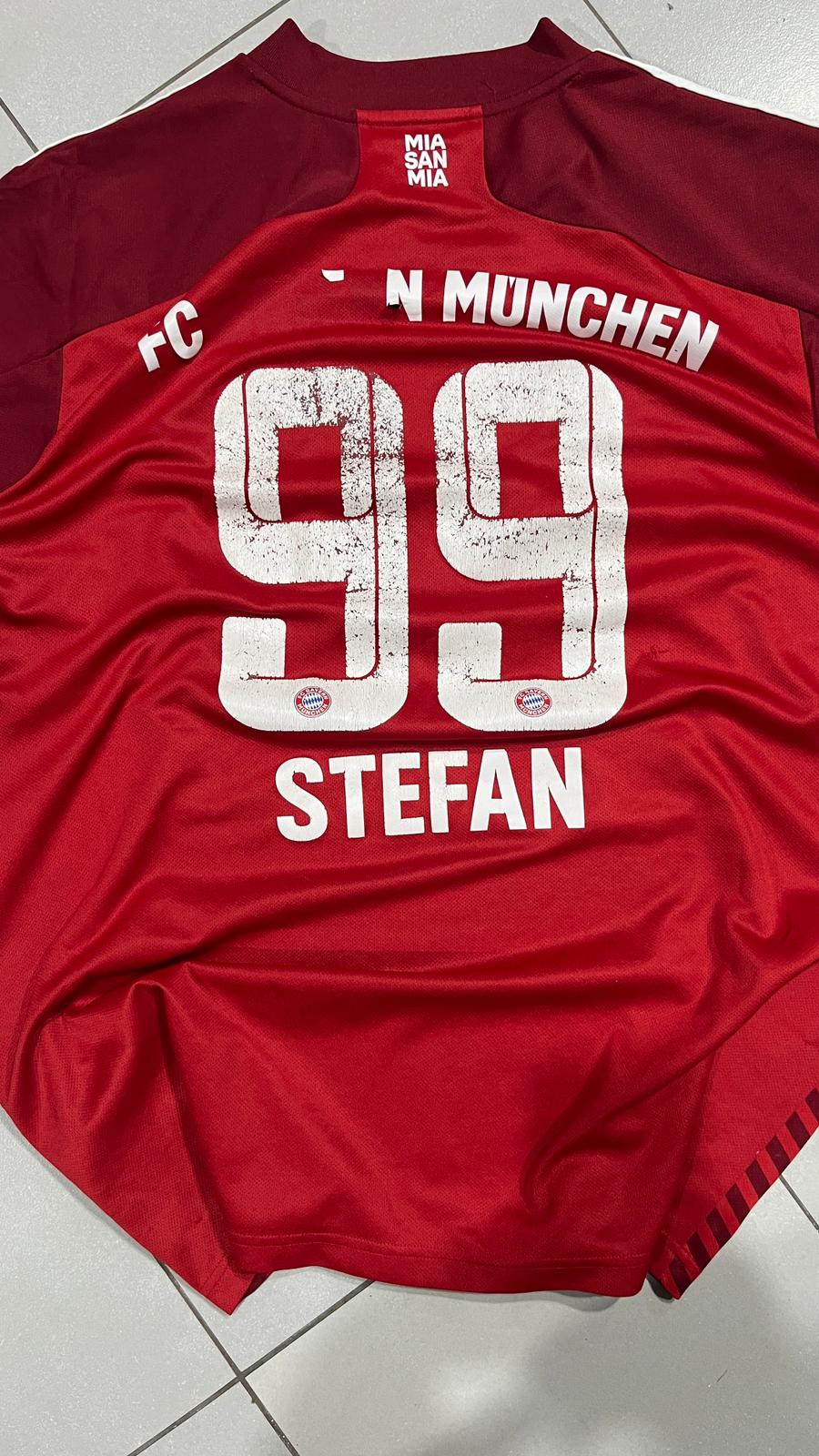 T-Shirt Adidas Bayern Monaco "Stefan 99" Football Vintage Y2K 90s 2000s American Style (L)