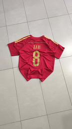 T-Shirt Spain Adidas "Xavi 8" Football Vintage Y2K 90s 2000s American Style (S)