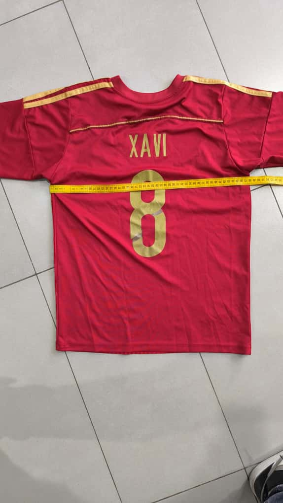 T-Shirt Spain Adidas "Xavi 8" Football Vintage Y2K 90s 2000s American Style (S)