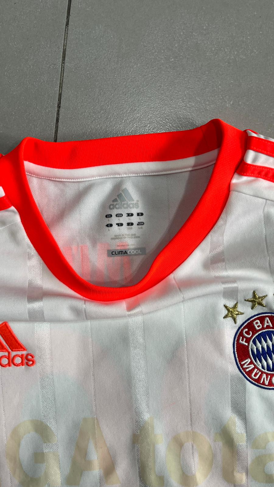 T-Shirt Adidas Bayern Monaco "Gustavo 30" Football Vintage Y2K 90s 2000s American Style (L)