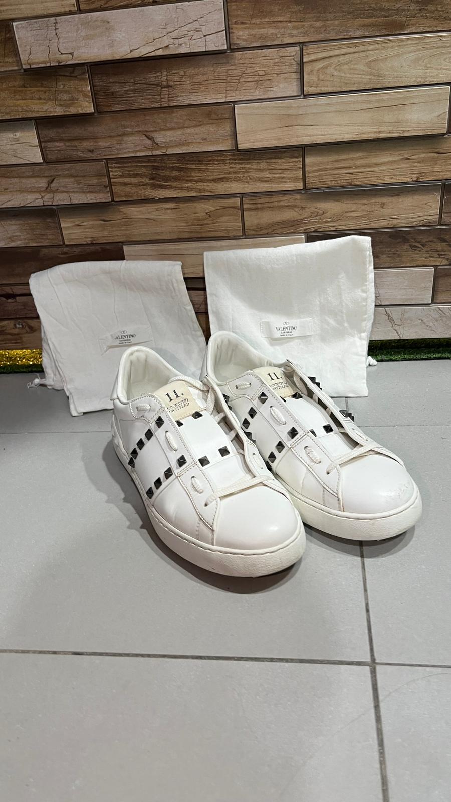 Valentino Sneakers Rockstud Untitled  (42)