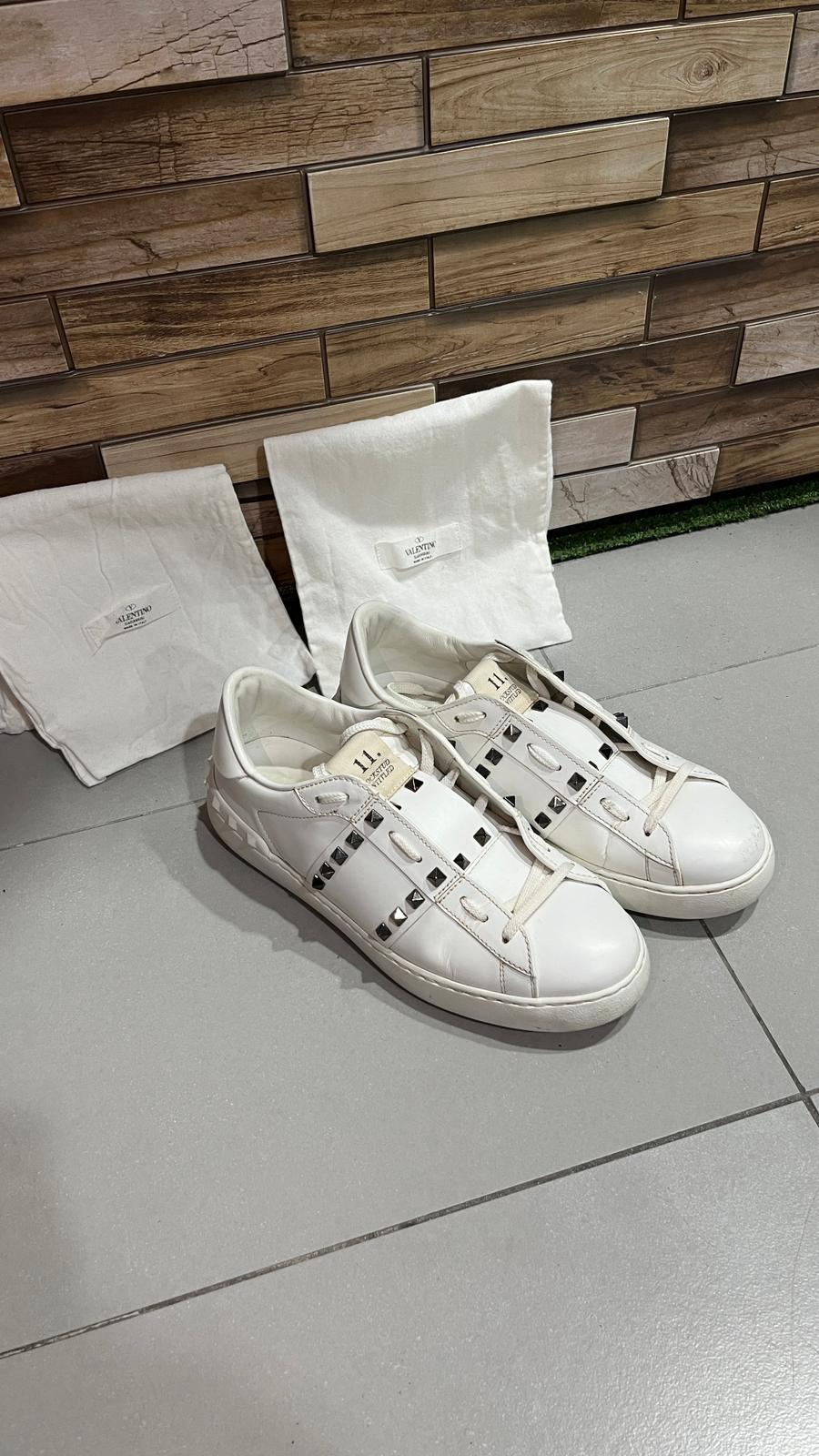 Valentino Sneakers Rockstud Untitled  (42)