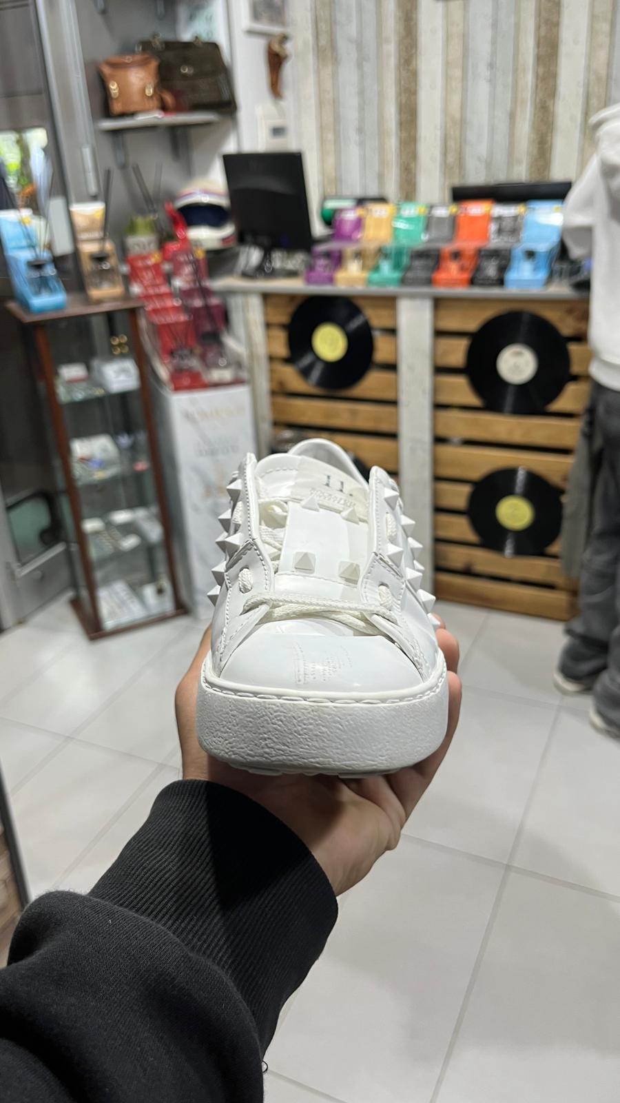 Sneakers Valentino Garavani Rockstud  (37.5)