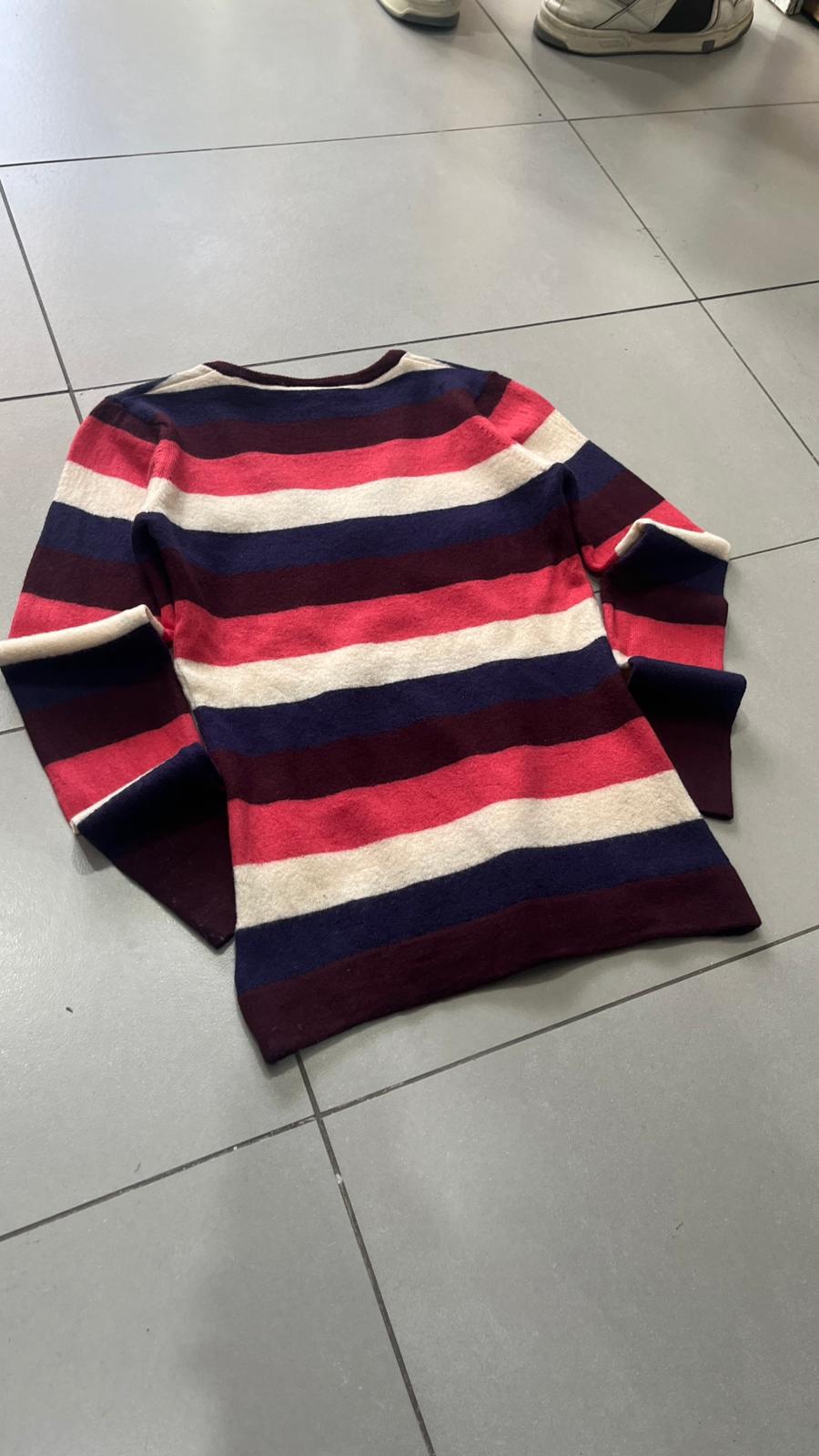 Maglioncino a righe scollo a V Lacoste  (XS)