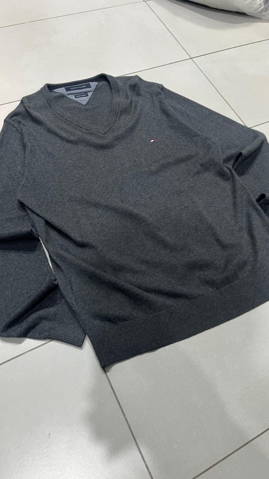 Maglione Tommy Hilfiger Sweater Scollo a V  (L)