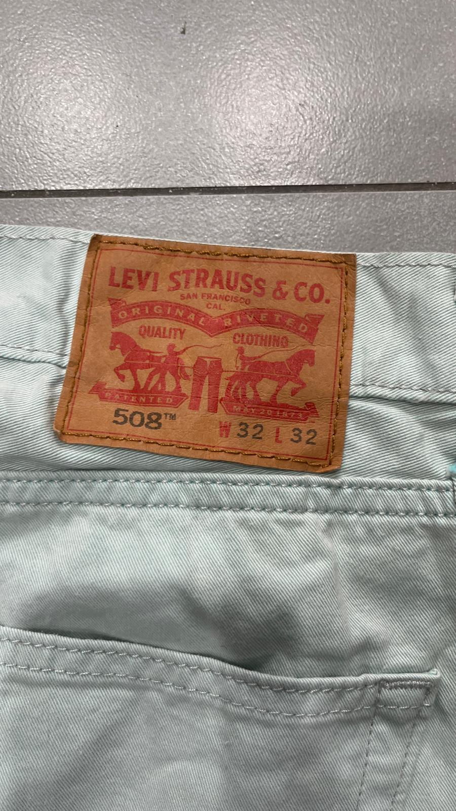 Denim Levis 508 Straight Fit  (M)