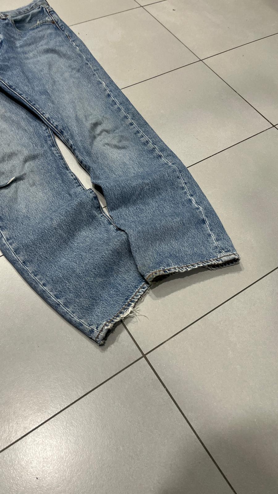 Denim Levis 501 Washed Straight Fit  (M)