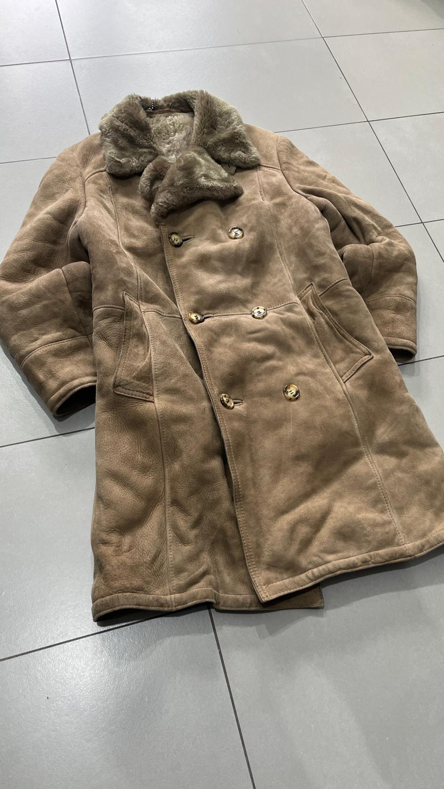 Montone in Vera Pelle di Renna Beige Lungo con Pelliccia (L)