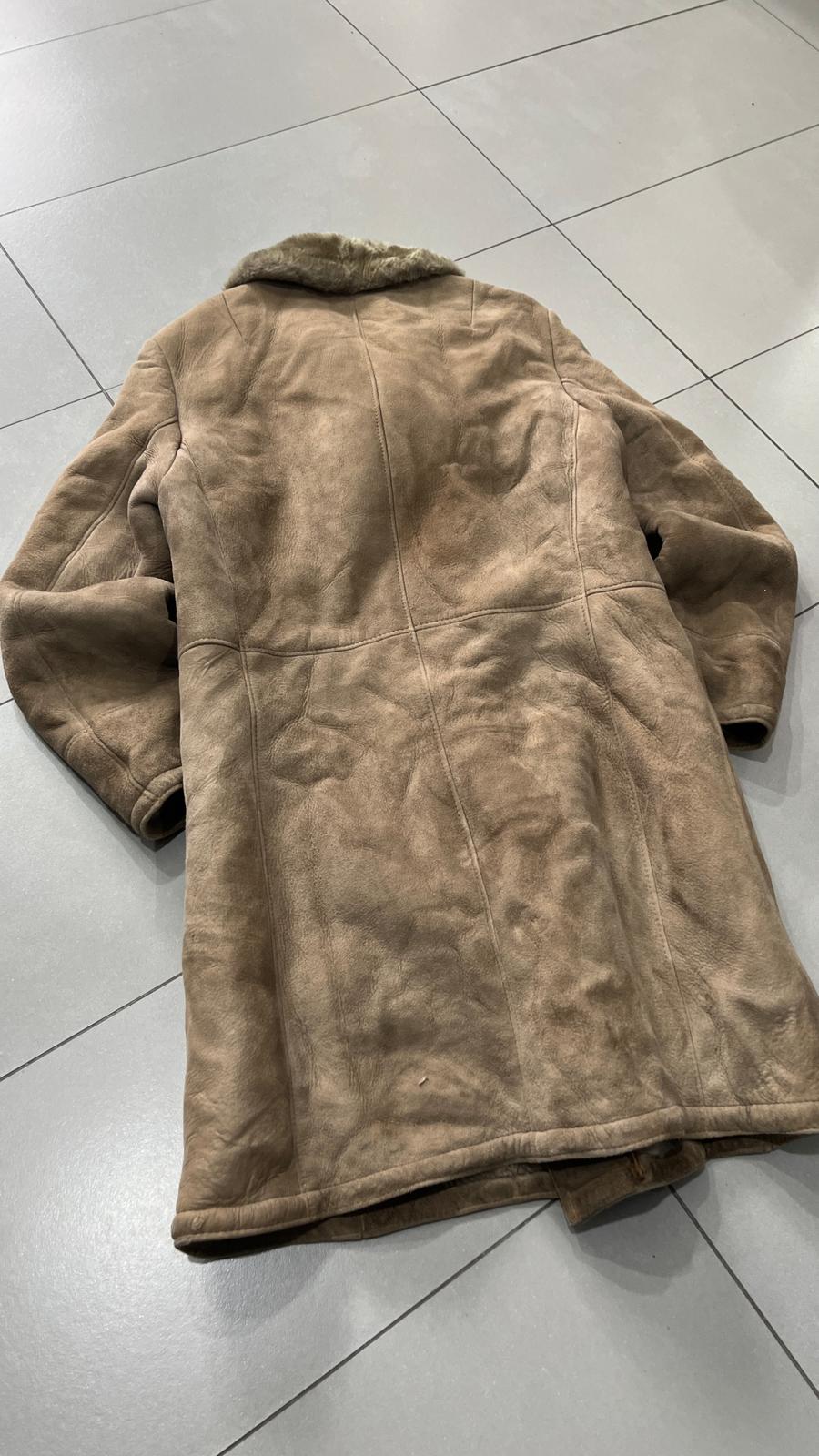 Montone in Vera Pelle di Renna Beige Lungo con Pelliccia (L)