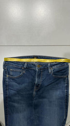 Denim Lee Skinny Fit  (M)