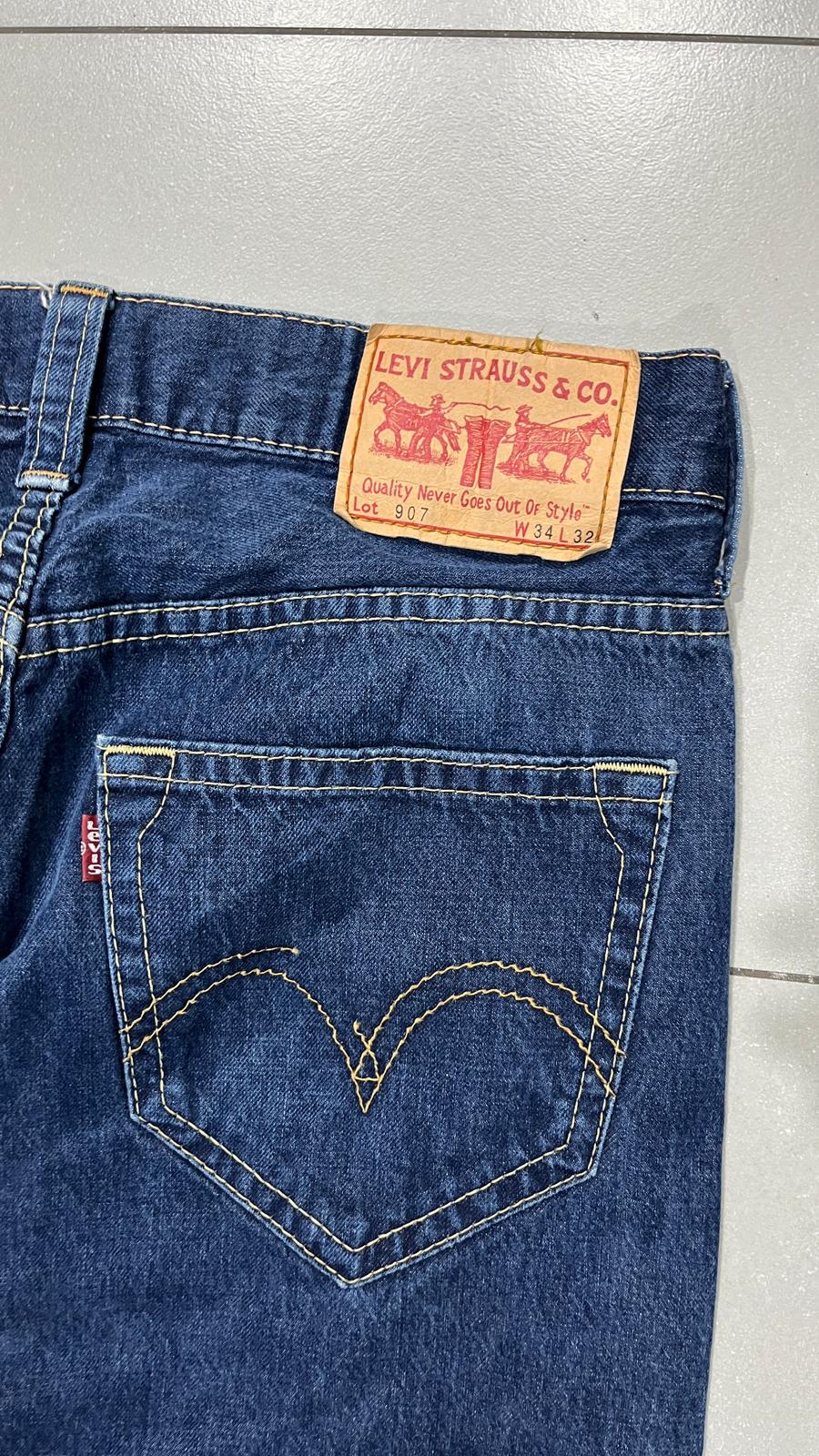 Denim Levis 921 Bootcut Embroidered  (L)