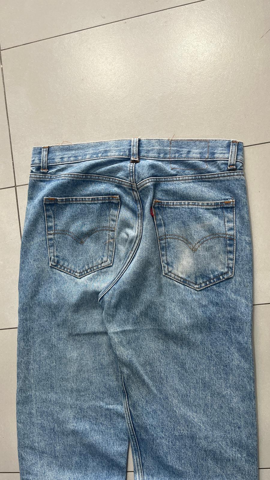 Denim Levis Straight Fit (46 - M)