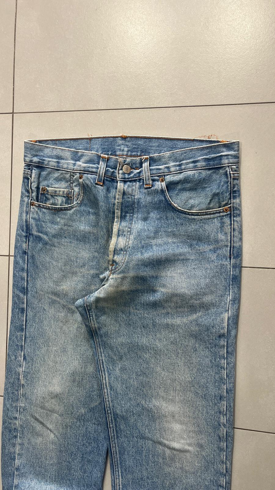 Denim Levis Straight Fit (46 - M)
