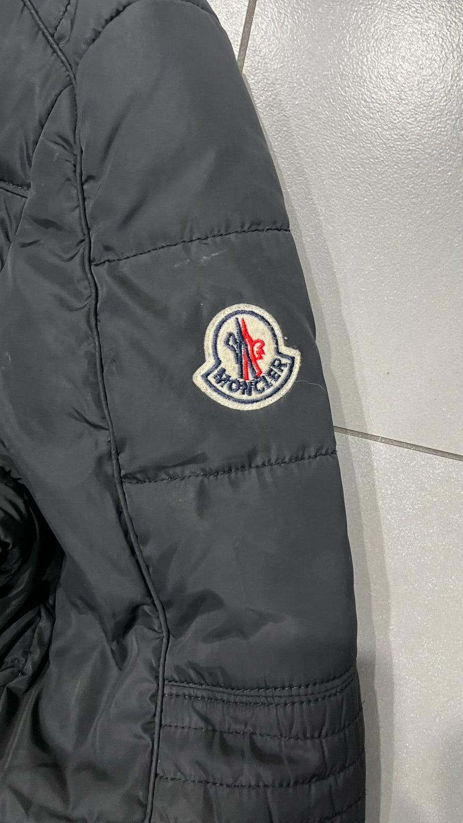 Giubbino Moncler Nero con Logo (XL) da Donna