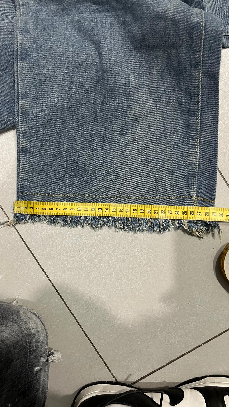 Denim Jeans Flare Sfrangiato Baggy Fit (XS)