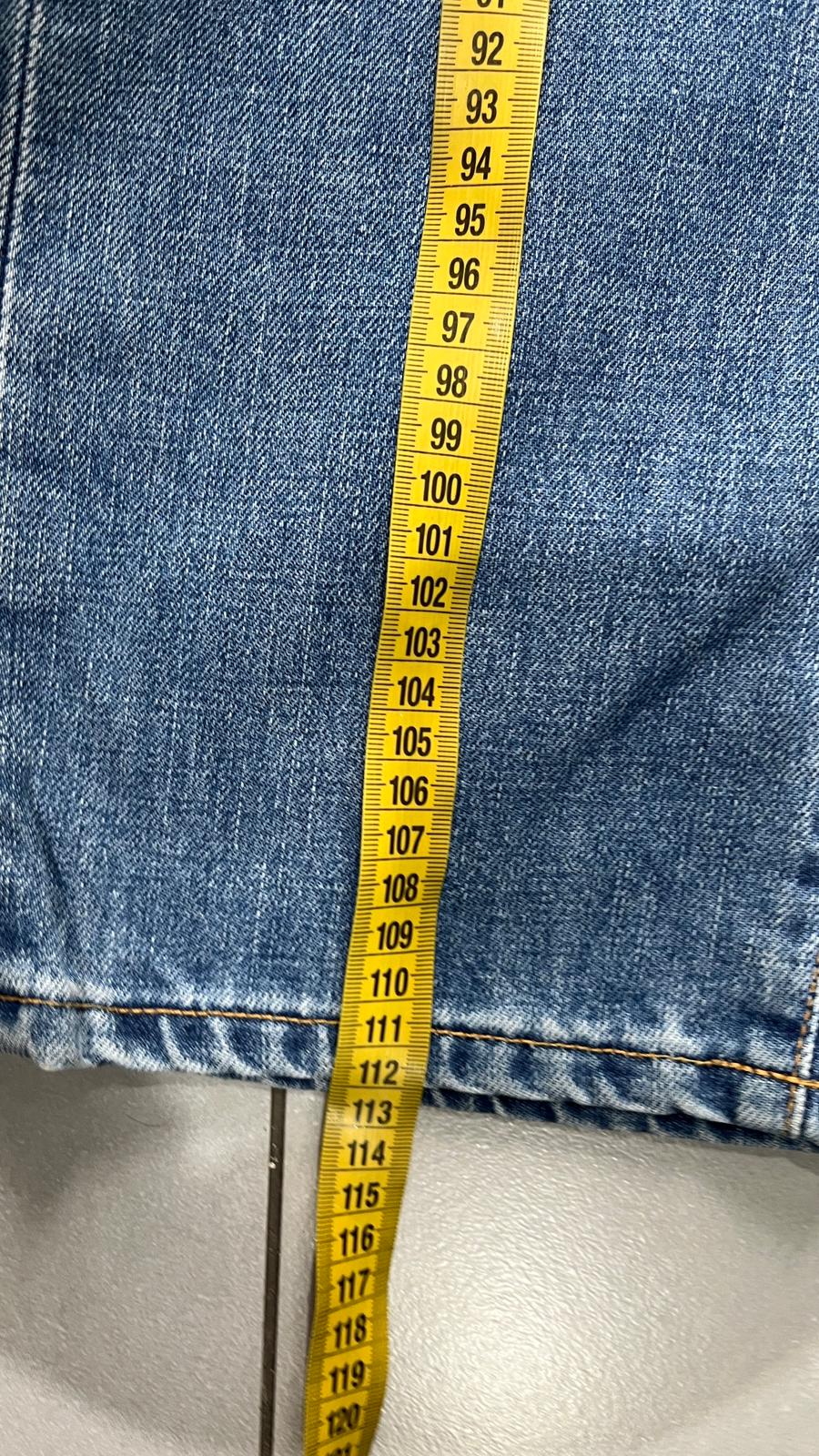 Denim Jeans Levis Straight Fit (M)