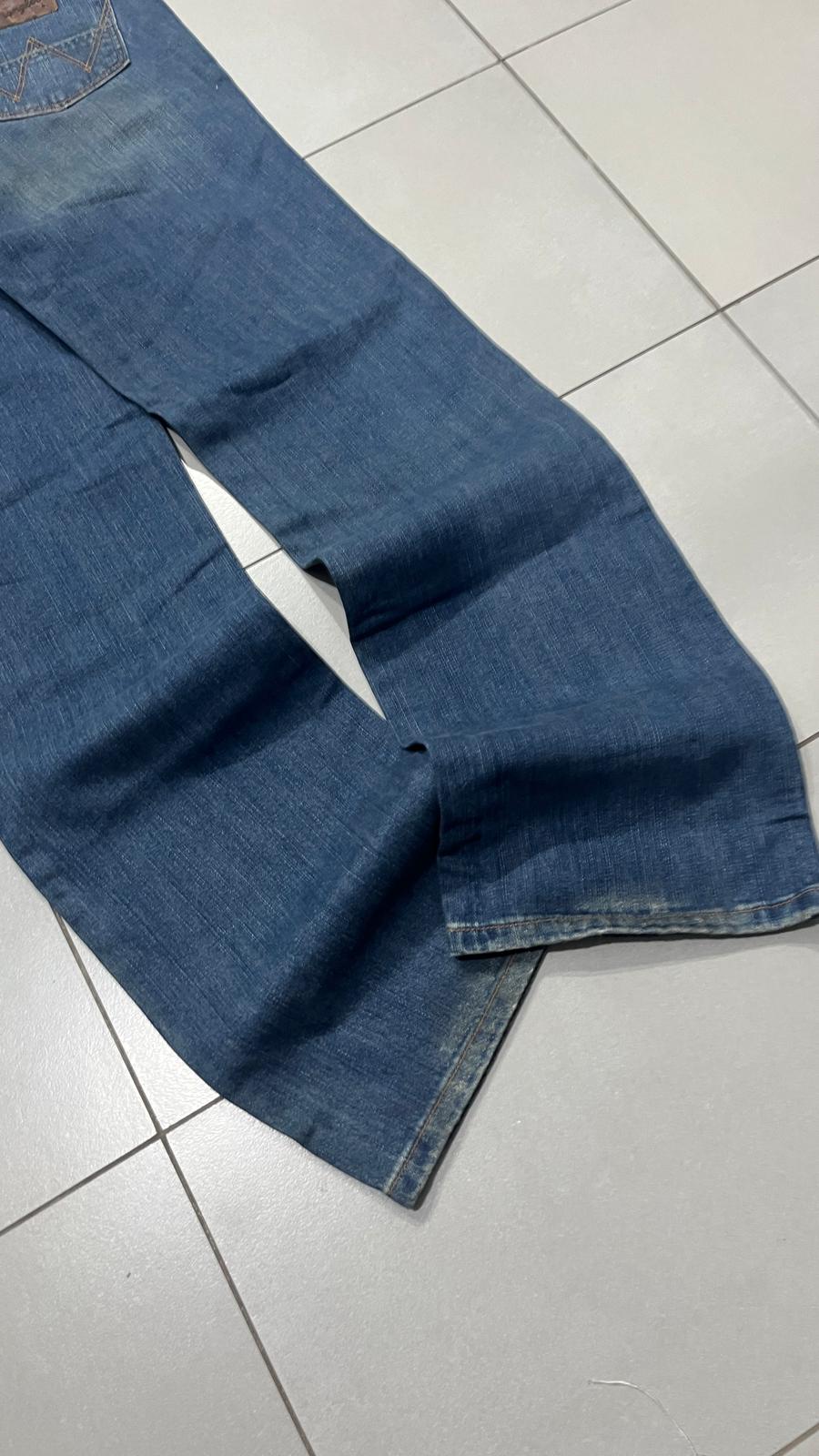 Denim Jeans Wrangler Straight Fit (M)
