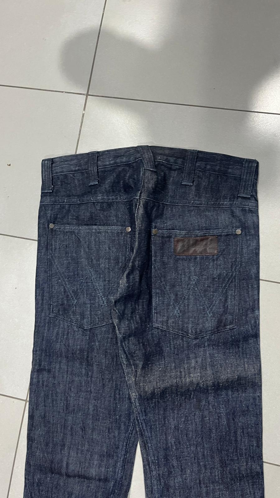 Raw Denim Wrangler Straight Fit (S)