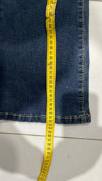 Denim Jeans Svasati BootCut Low Waist Embroidered Washed (XS)