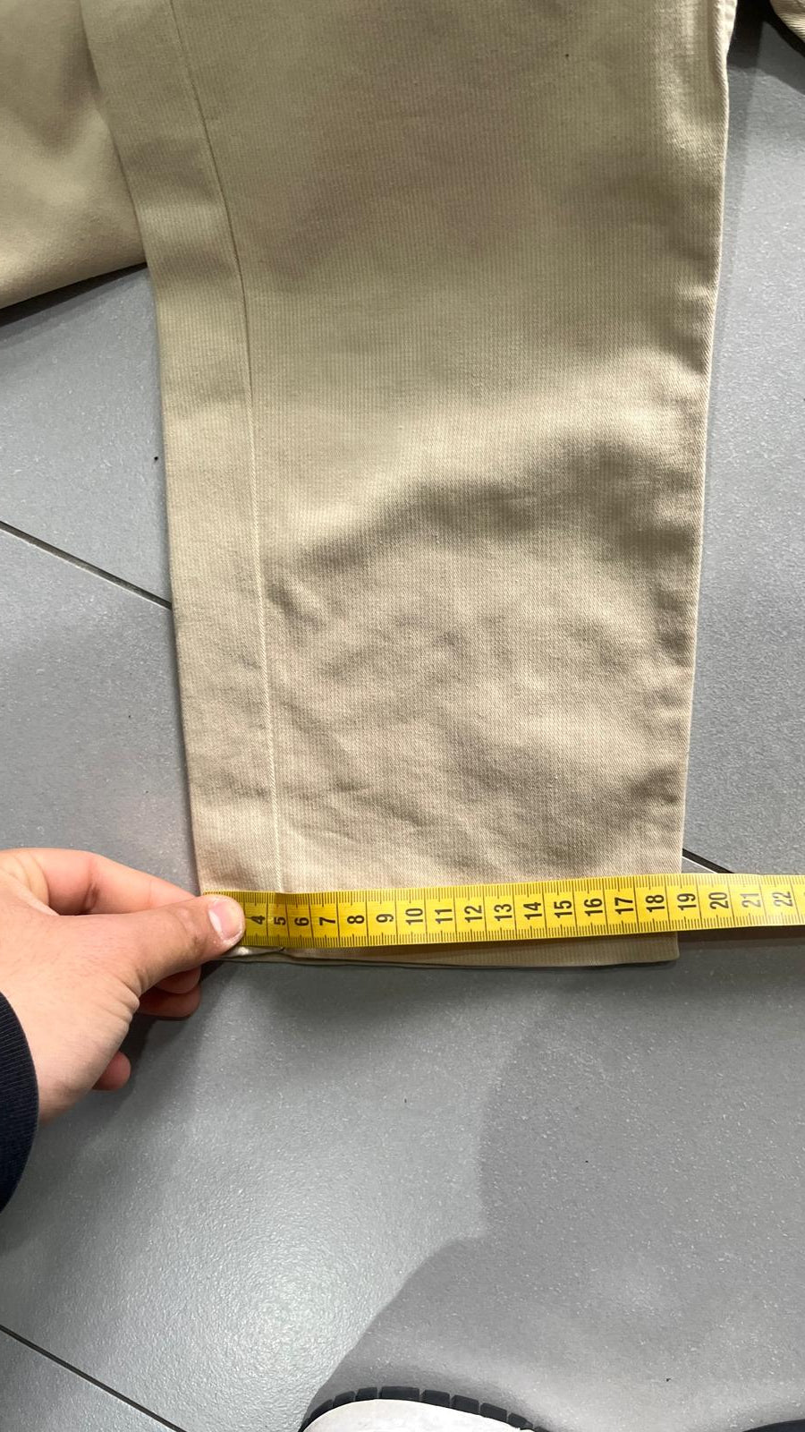 Pants Valentino Jeans Beige Straight / Slim Fit (M)