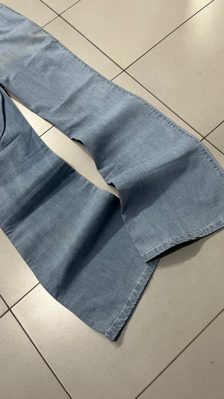 Denim Jeans Wrangler BootCut Fit - Jeans Svasati (XS)