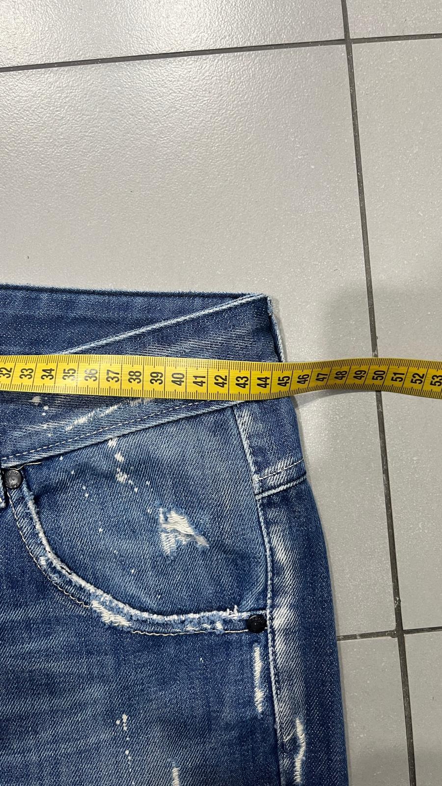 Denim Jeans Straight Fit Vintage con Rotture Painted (XL)