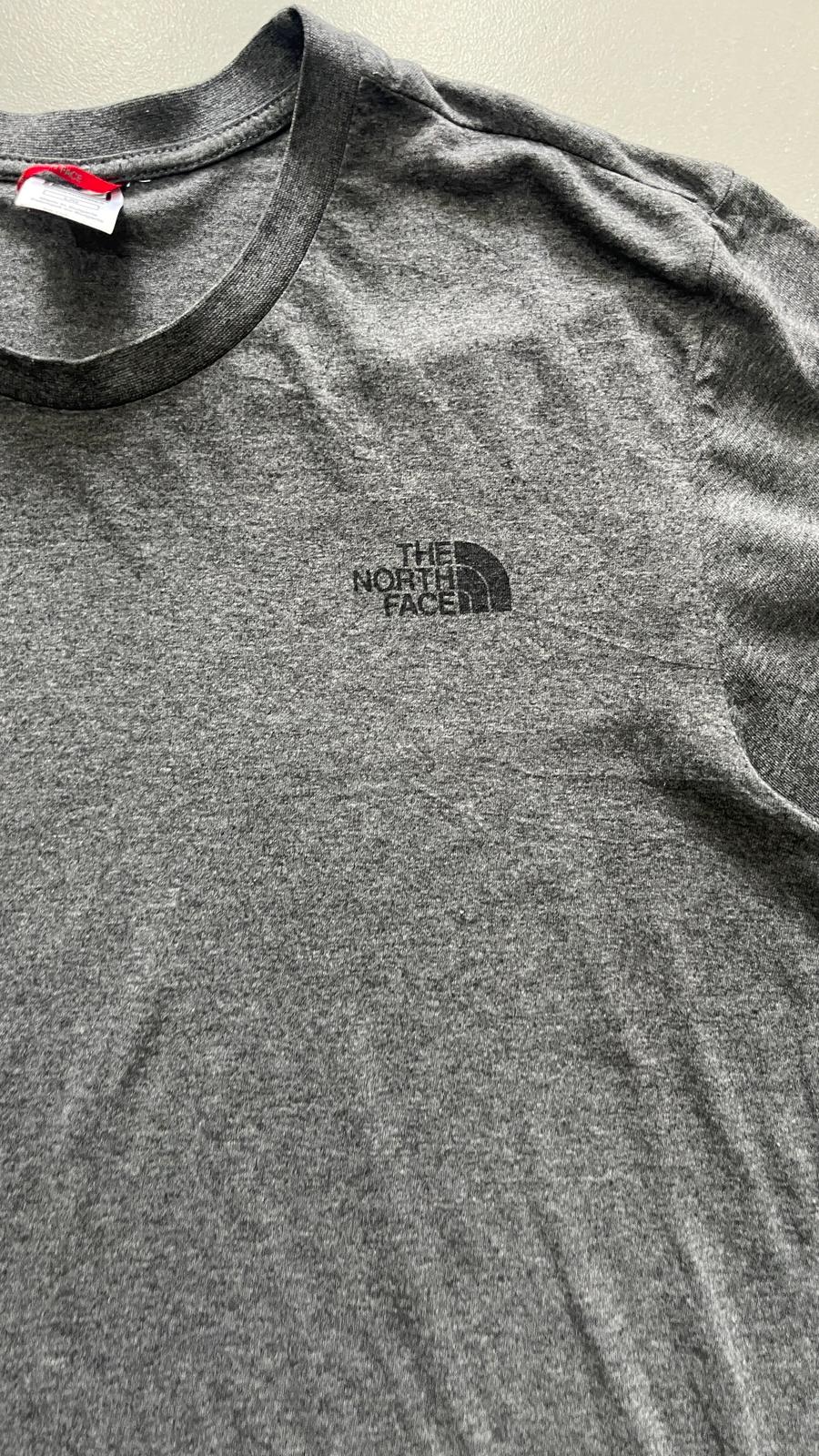 T-Shirt The North Face Grigio Piombo (L)
