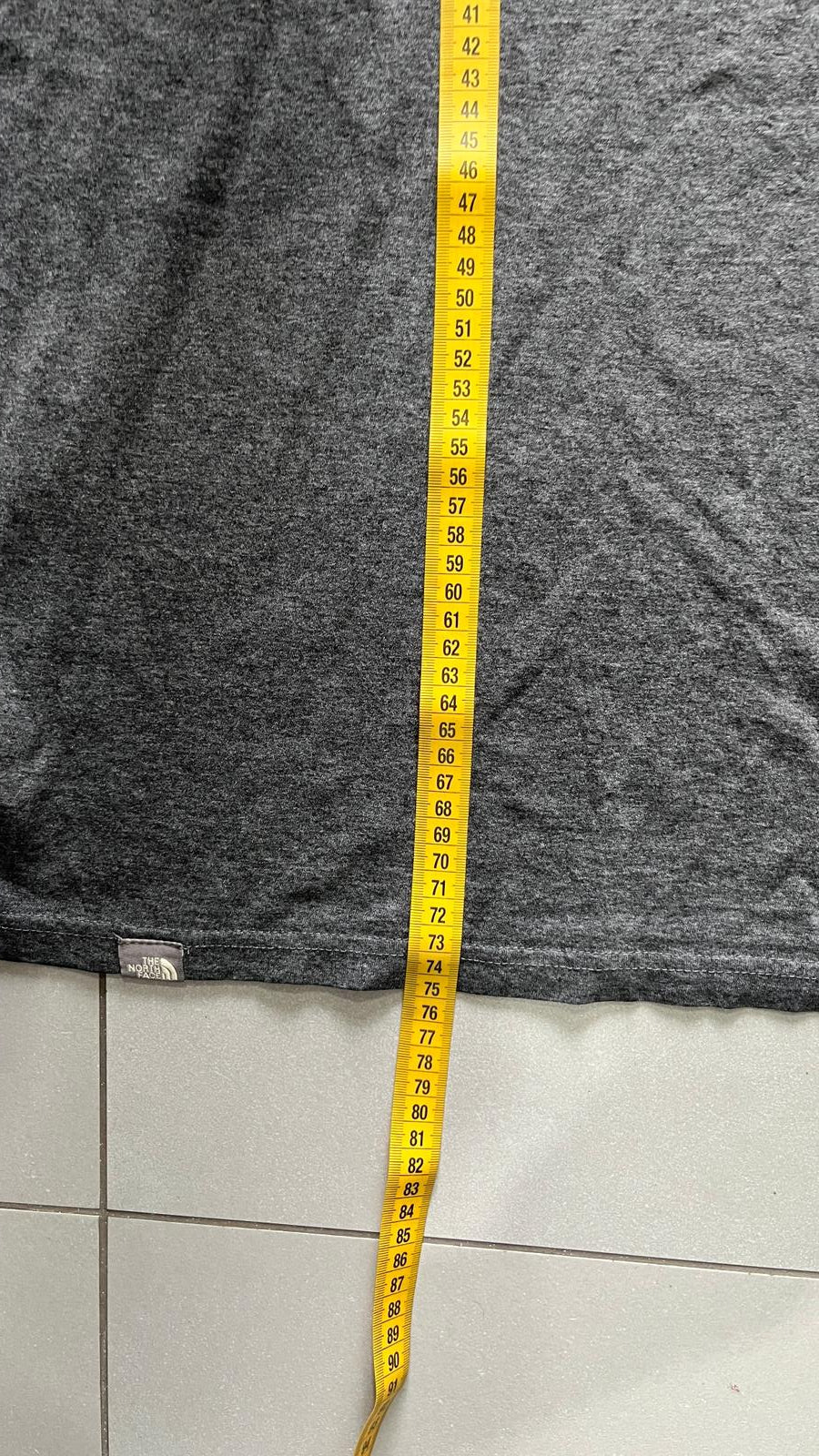 T-Shirt The North Face Grigio Piombo (L)