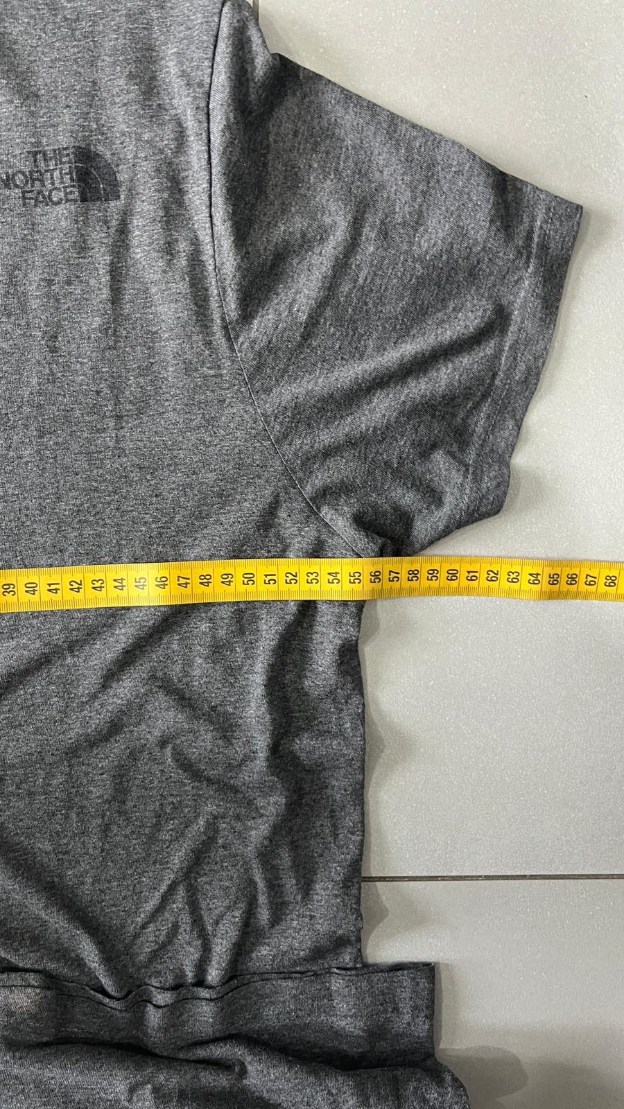 T-Shirt The North Face Grigio Piombo (L)