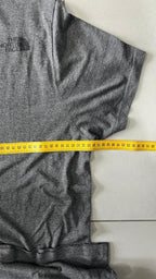T-Shirt The North Face Grigio Piombo (L)