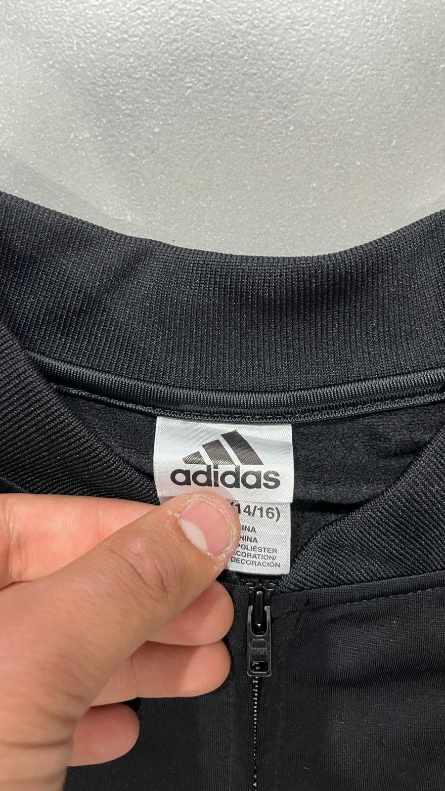TrackJacket Adidas Nera con Zip (L Bambino - veste una S Donna)