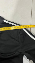 TrackJacket Adidas Nera con Zip (L Bambino - veste una S Donna)