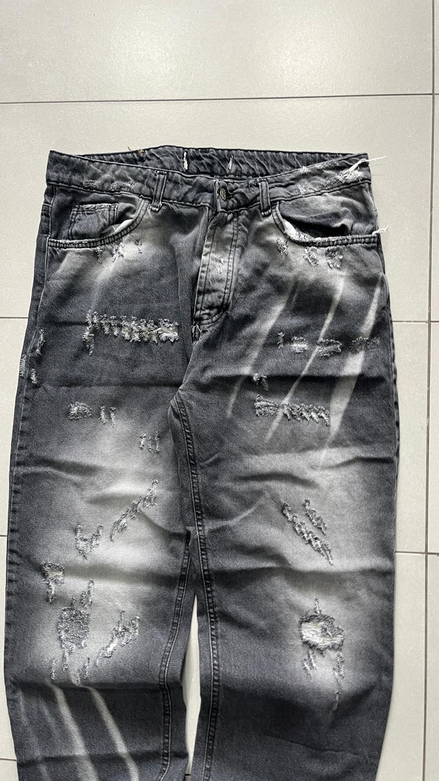 Denim Jeans Baggy Fit Particular con Abrasione (L)