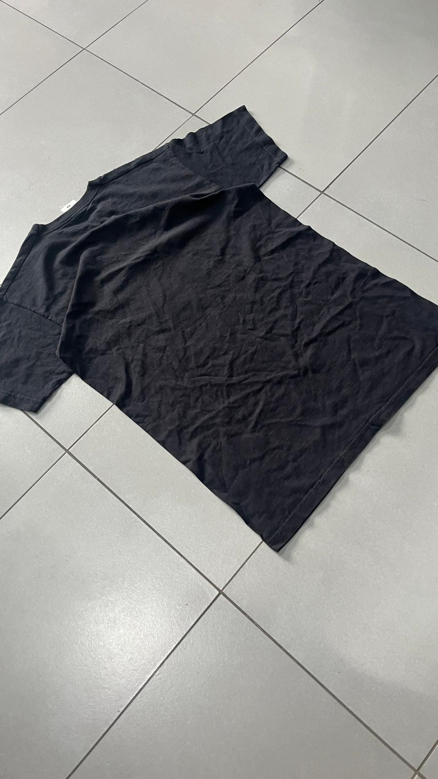 T-Shirt Nera con Stampa Hogwarts (S)