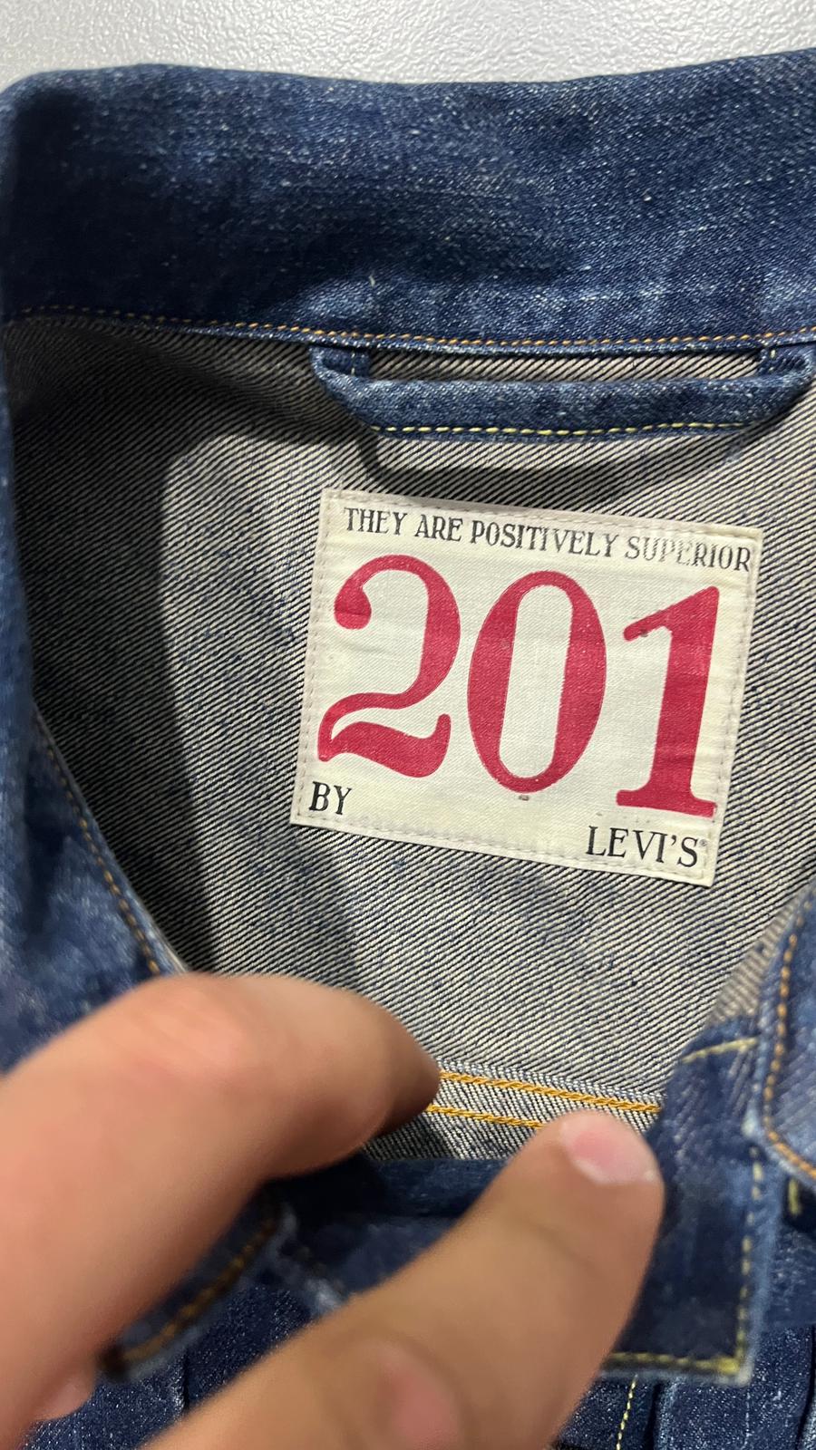 Levis Denim Jacket 201 Rare Piece Dark Wash (L)