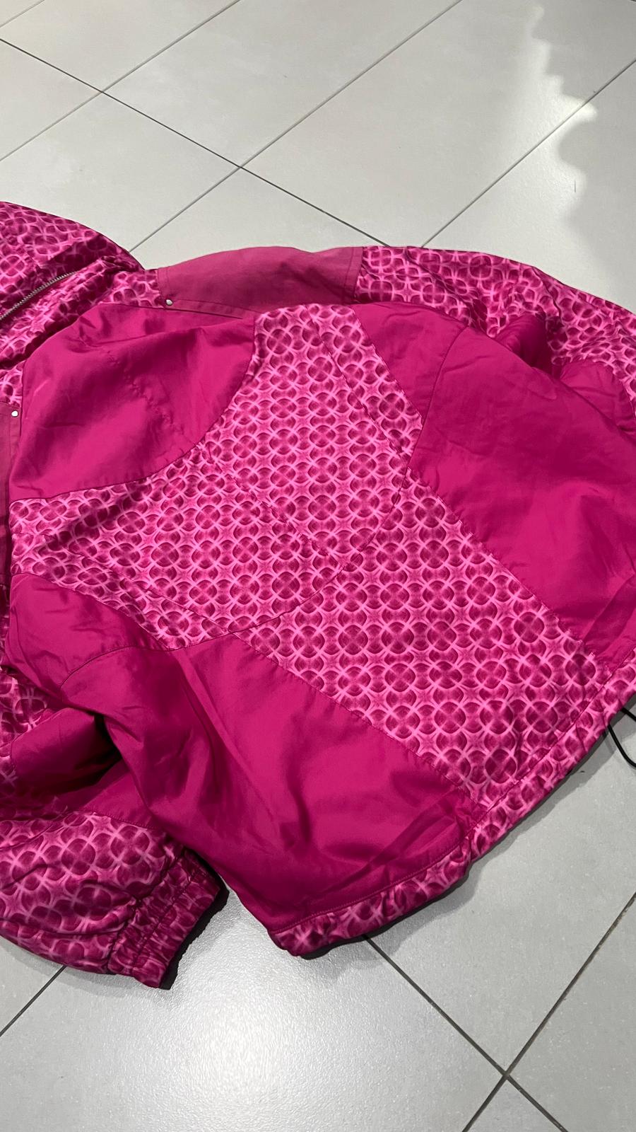 Giubbino Fila anni 90 Vestibilità Boxy Oversize Rosa con Fantasia (M) - Bomber da Donna