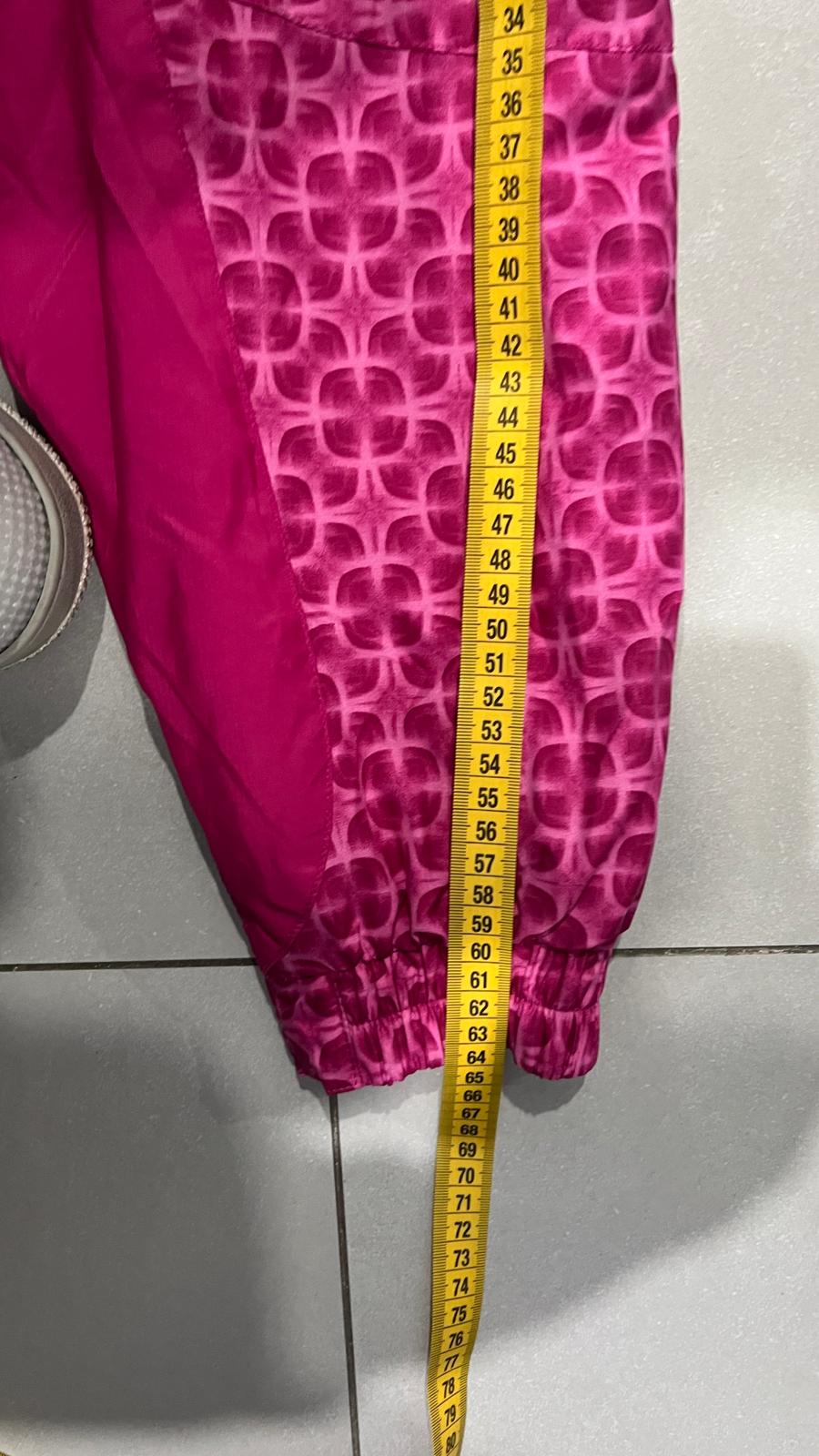 Giubbino Fila anni 90 Vestibilità Boxy Oversize Rosa con Fantasia (M) - Bomber da Donna