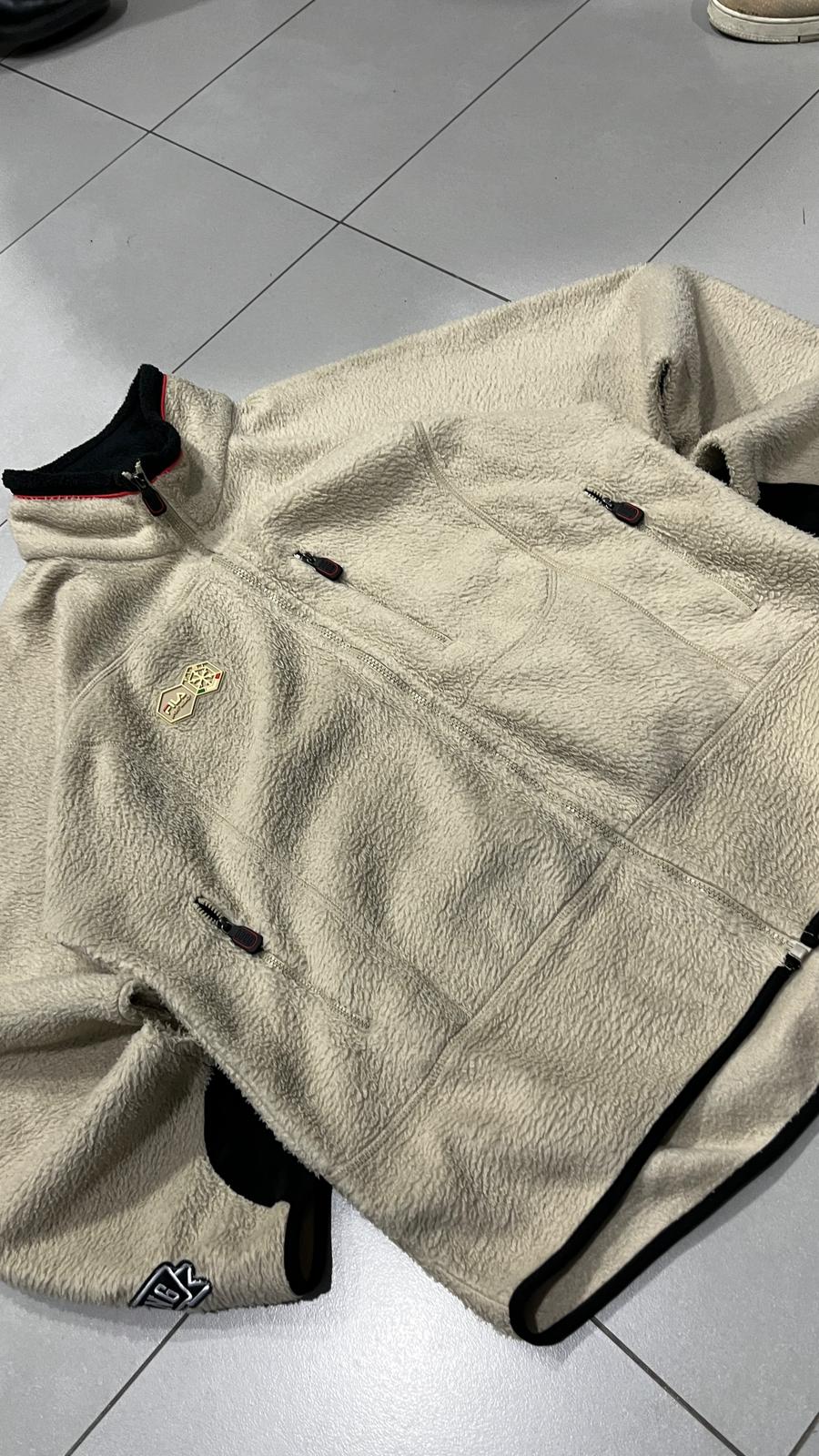 Felpa in Pile Beige Fila anni 2000 - American Oversize Fit (XL)