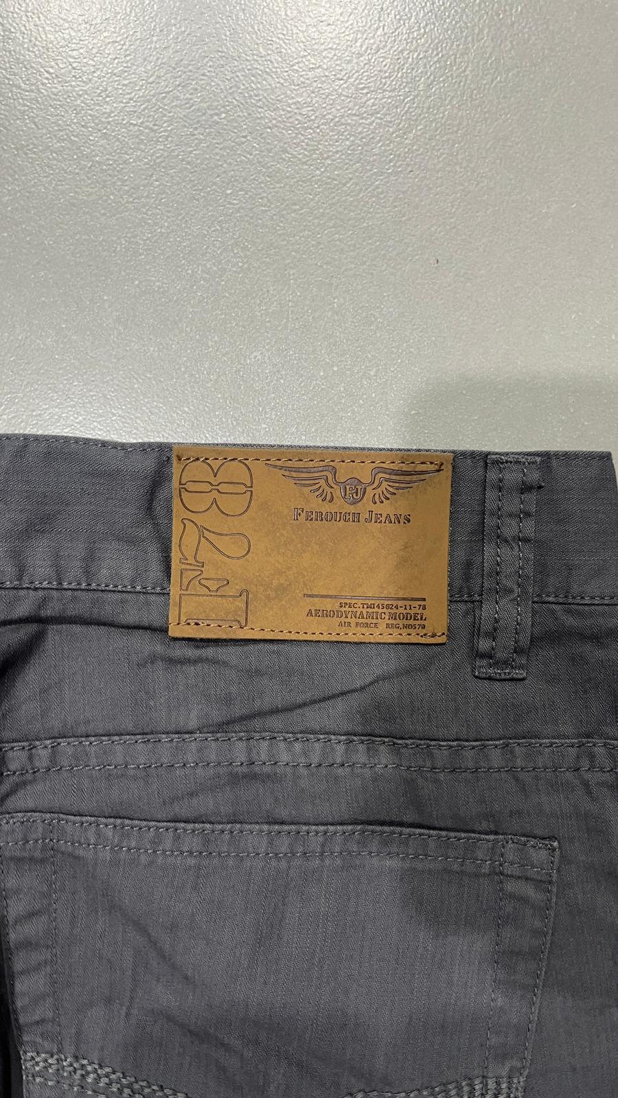 Gray Pants Straight Fit - Pantalone in Tessuto Leggero (M)