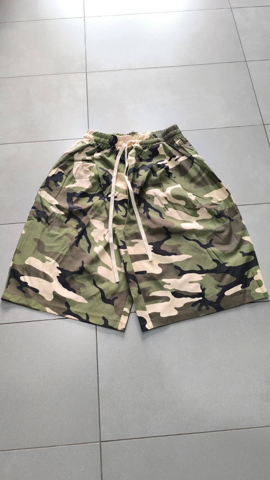 Jorts militari camo balloon fit streetwear