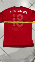 T-Shirt Football Bayern Monaco "18" Vintage Y2K 90s 2000s American Style (L)