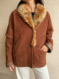 Giacca Pelle Marrone Collo Pelliccia Vintage Y2K Donna (M) - indossata fronte