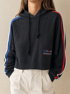 Felpa Adidas Corta Con Cappuccio Nero Blu Rosso Bianco Vintage Y2K Donna - indossata fronte