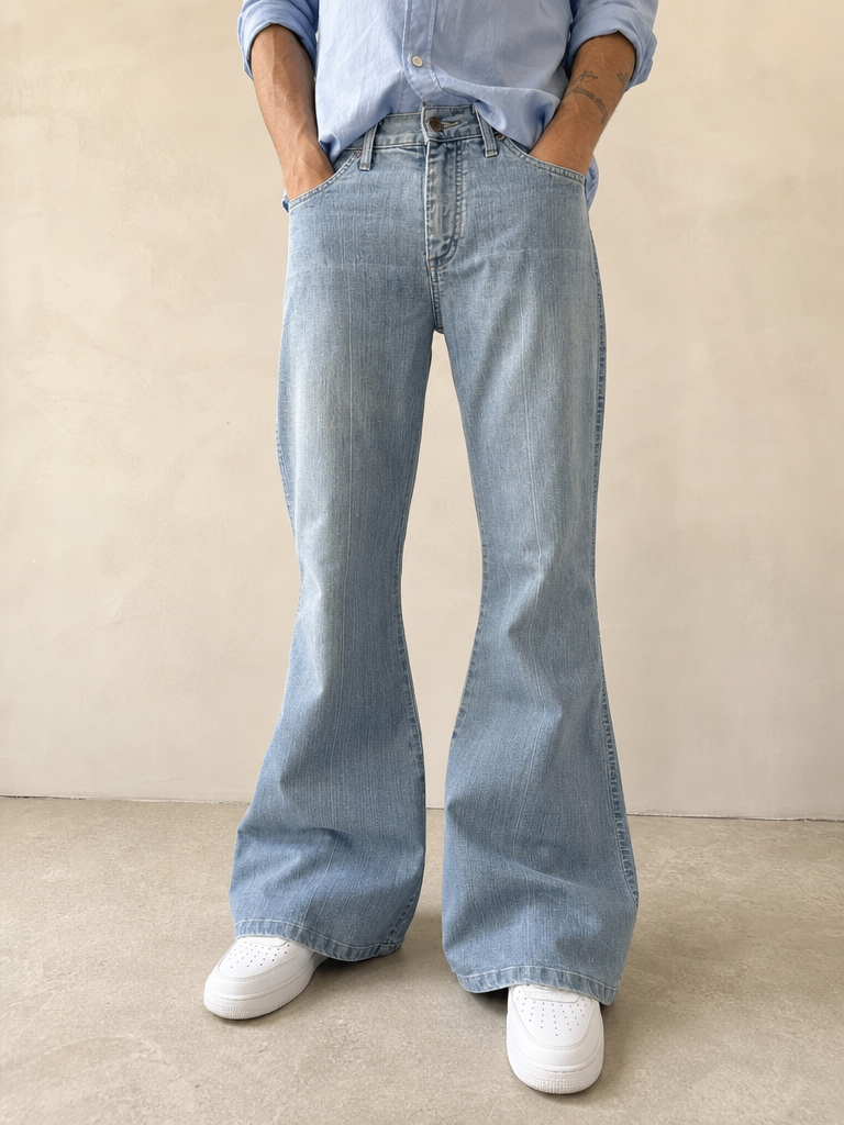 Denim Jeans Wrangler BootCut Fit - Jeans Svasati Vintage Y2K Uomo (XS) - indossata fronte