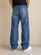 Denim Jeans Wrangler Blu Bootcut Baggy Fit Vintage Y2K Uomo (XS) - indossata retro